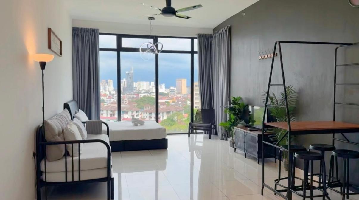 Beacon Executive Suite - City View - By Iz Georgetown Exterior foto